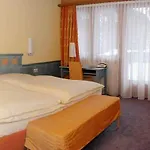 Simi