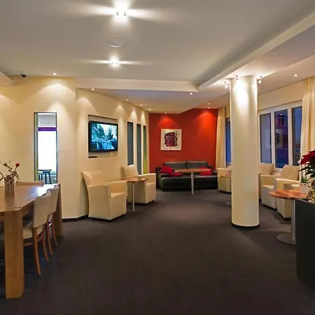 Simi Hotel 4*