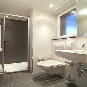 Simi Hotel