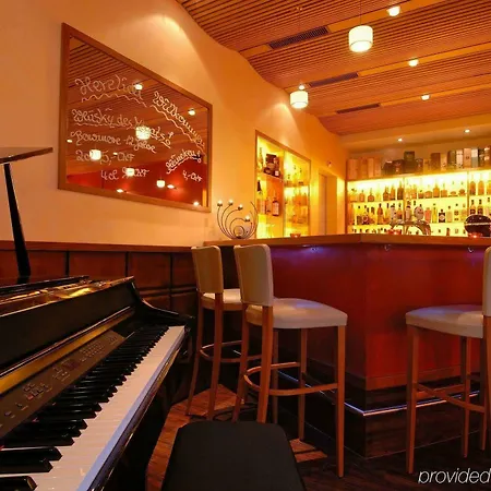 Simi Hotel 4*
