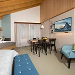 Simi Hotel 4*